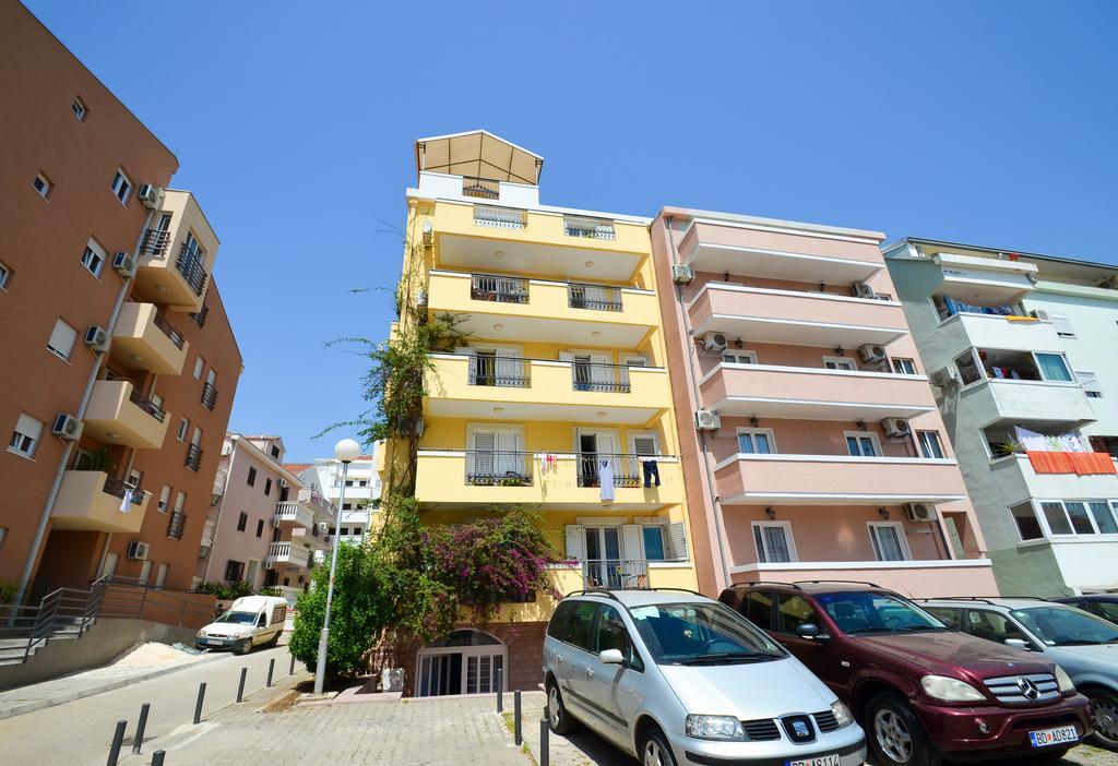 Guest House Villa Iva Budva Exterior foto