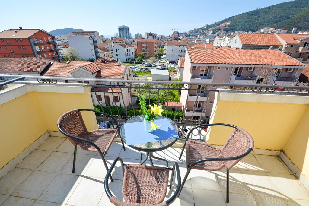 Guest House Villa Iva Budva Exterior foto